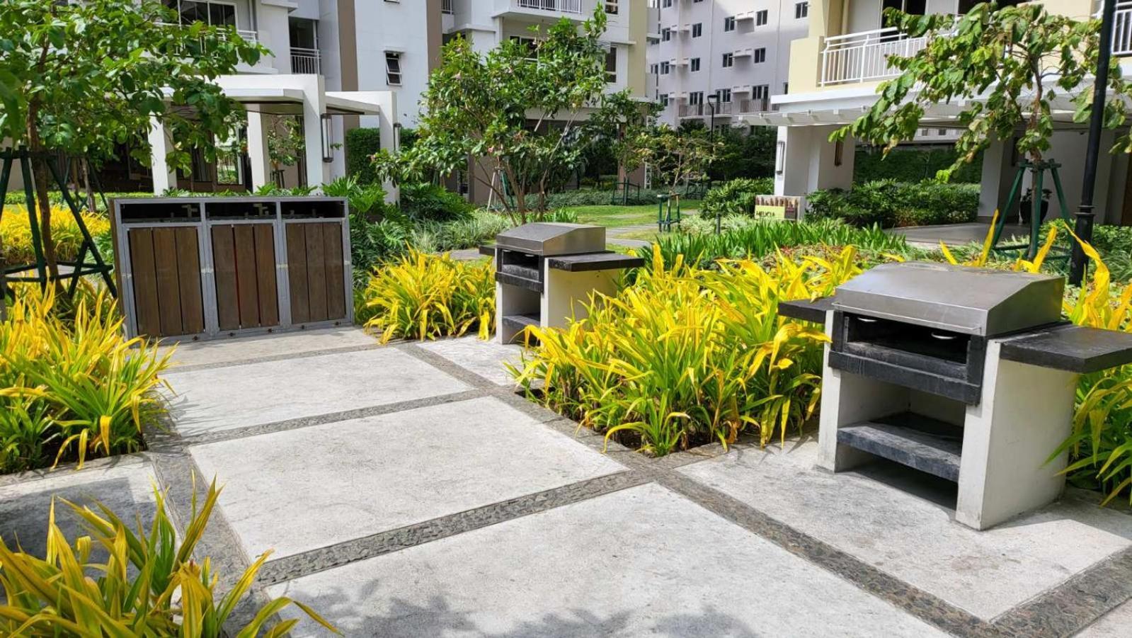 The Atherton- Spacious Modern Condo Unit In Paranaque Near The Airport, Makati, Bgc And Highways Paranaque City Zewnętrze zdjęcie