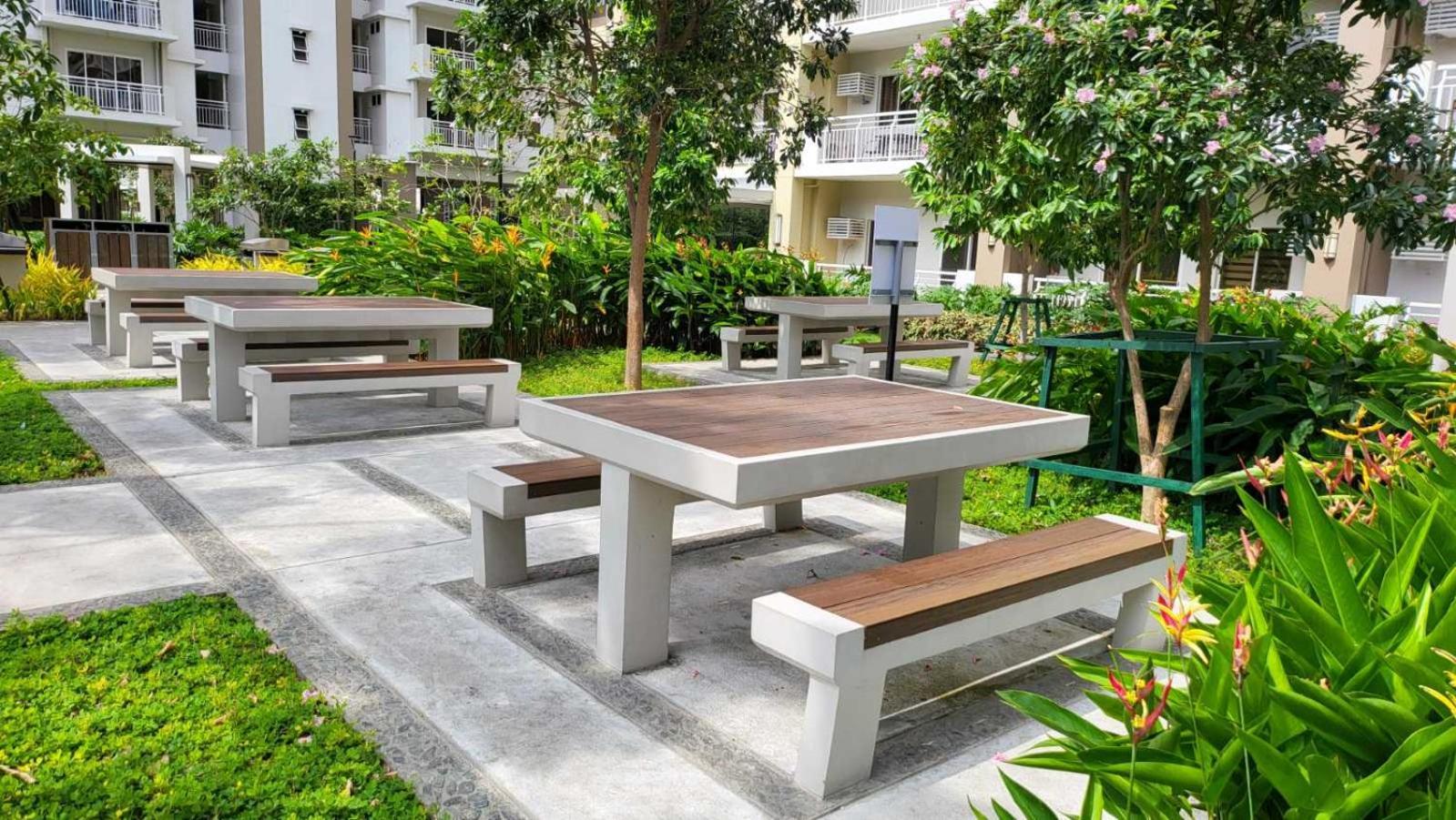 The Atherton- Spacious Modern Condo Unit In Paranaque Near The Airport, Makati, Bgc And Highways Paranaque City Zewnętrze zdjęcie